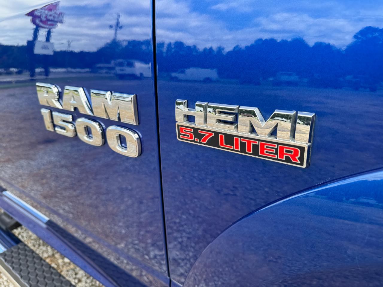 RAM 1500 Laramie Crew Cab SWB 4WD 2016