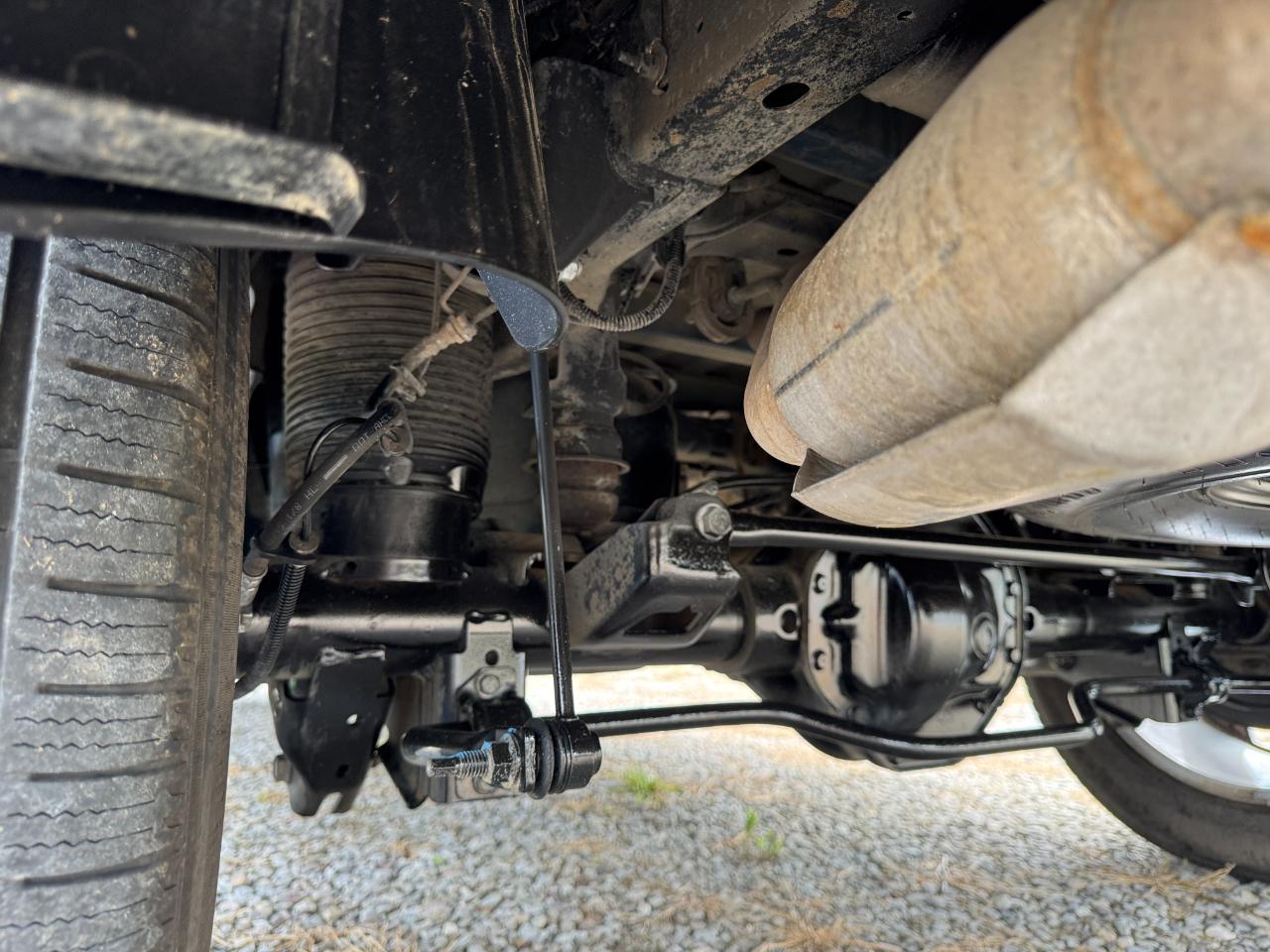 RAM 1500 Laramie Crew Cab SWB 4WD 2016
