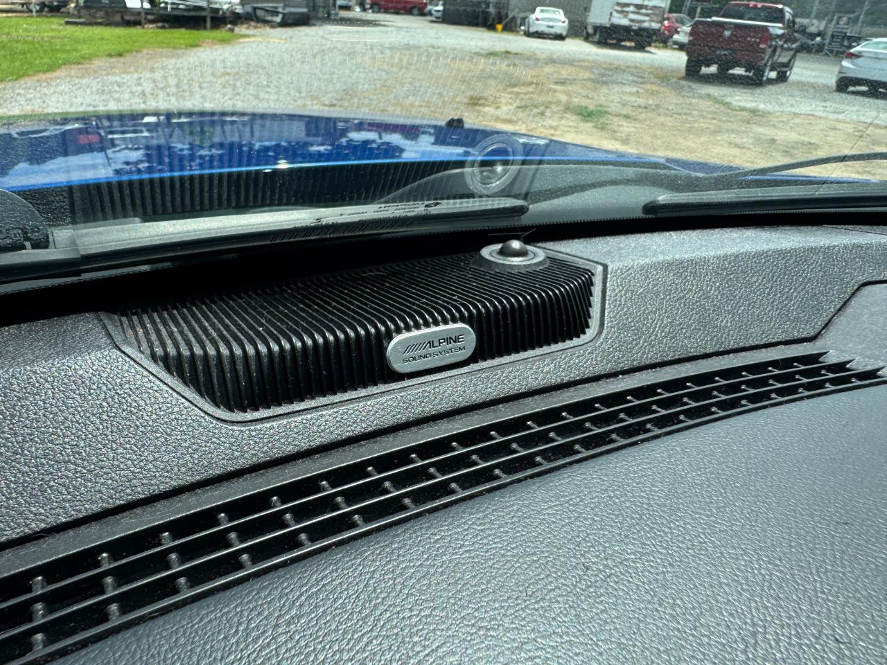 RAM 1500 Laramie Crew Cab SWB 4WD 2016