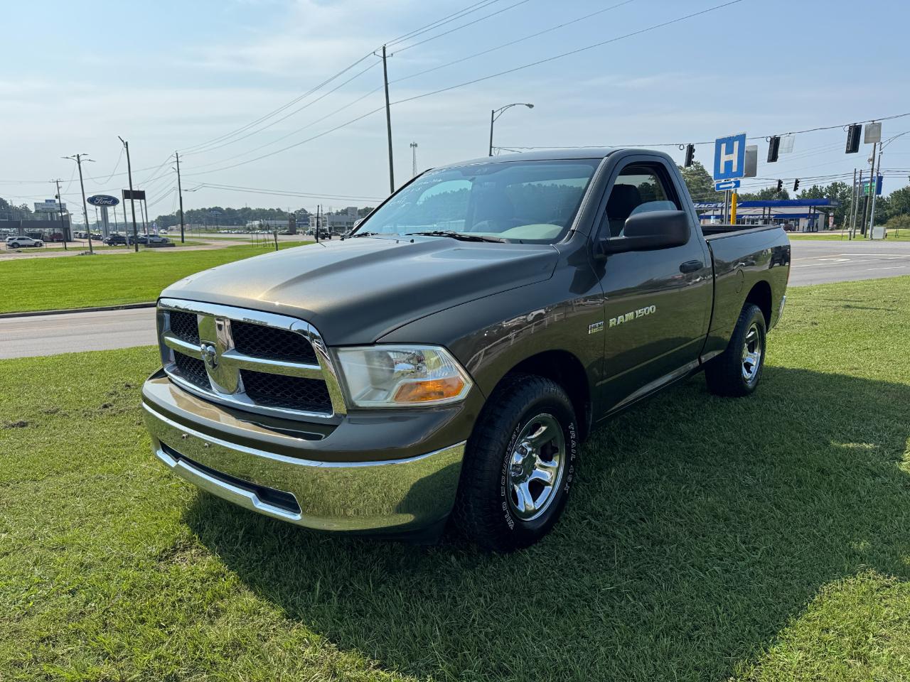 RAM 1500 ST SWB 2WD 2012