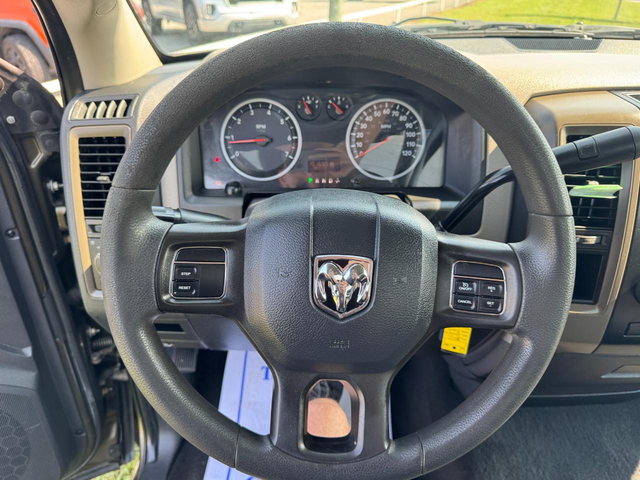 RAM 1500 ST SWB 2WD 2012