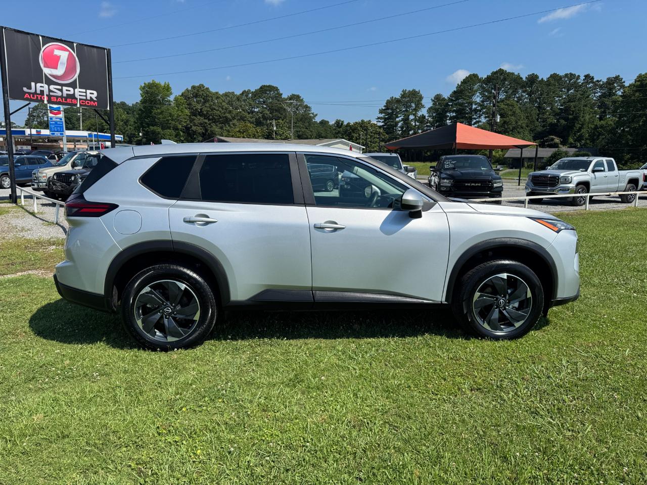 Nissan Rogue SV AWD 2024