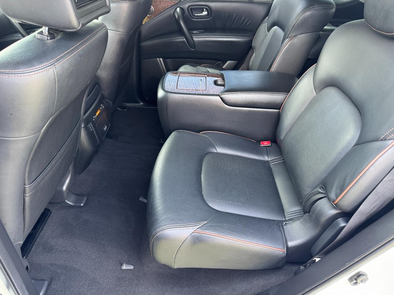 Nissan Armada Platinum 2WD 2017