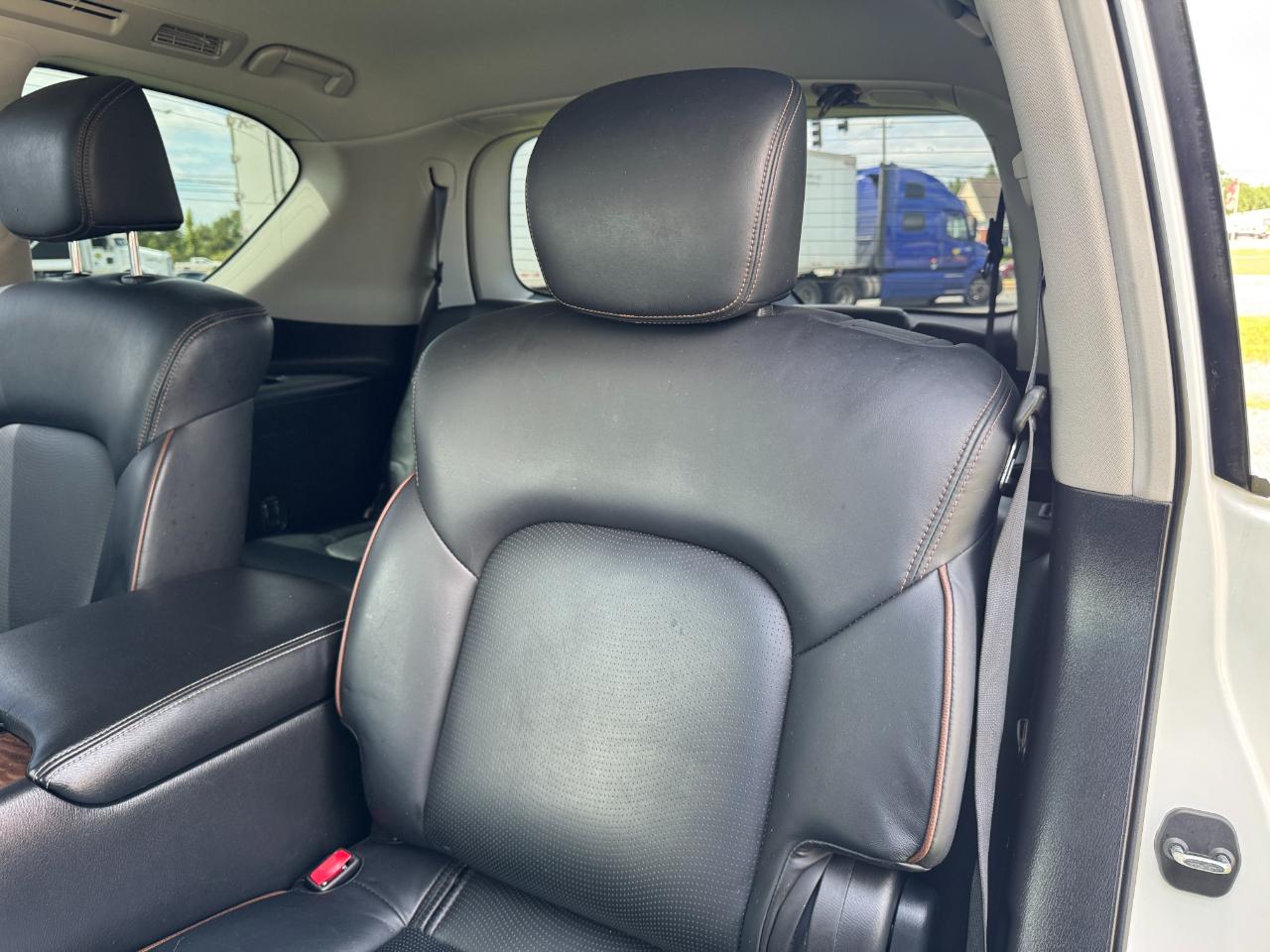 Nissan Armada Platinum 2WD 2017