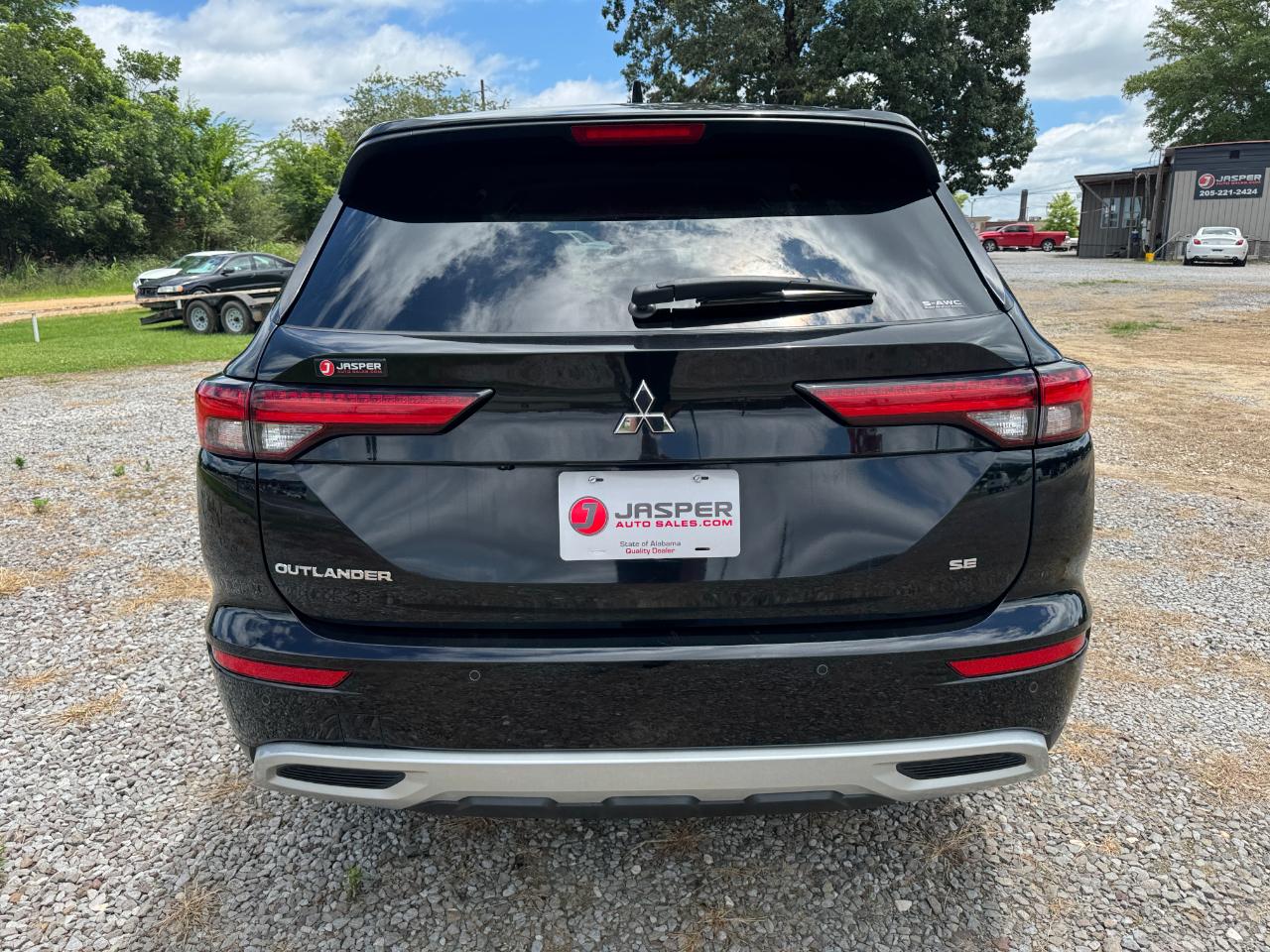 Mitsubishi Outlander SE 4WD 2022