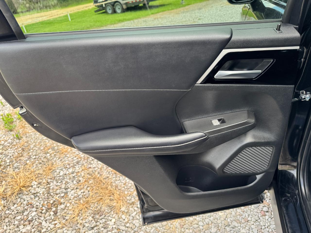 Mitsubishi Outlander SE 4WD 2022