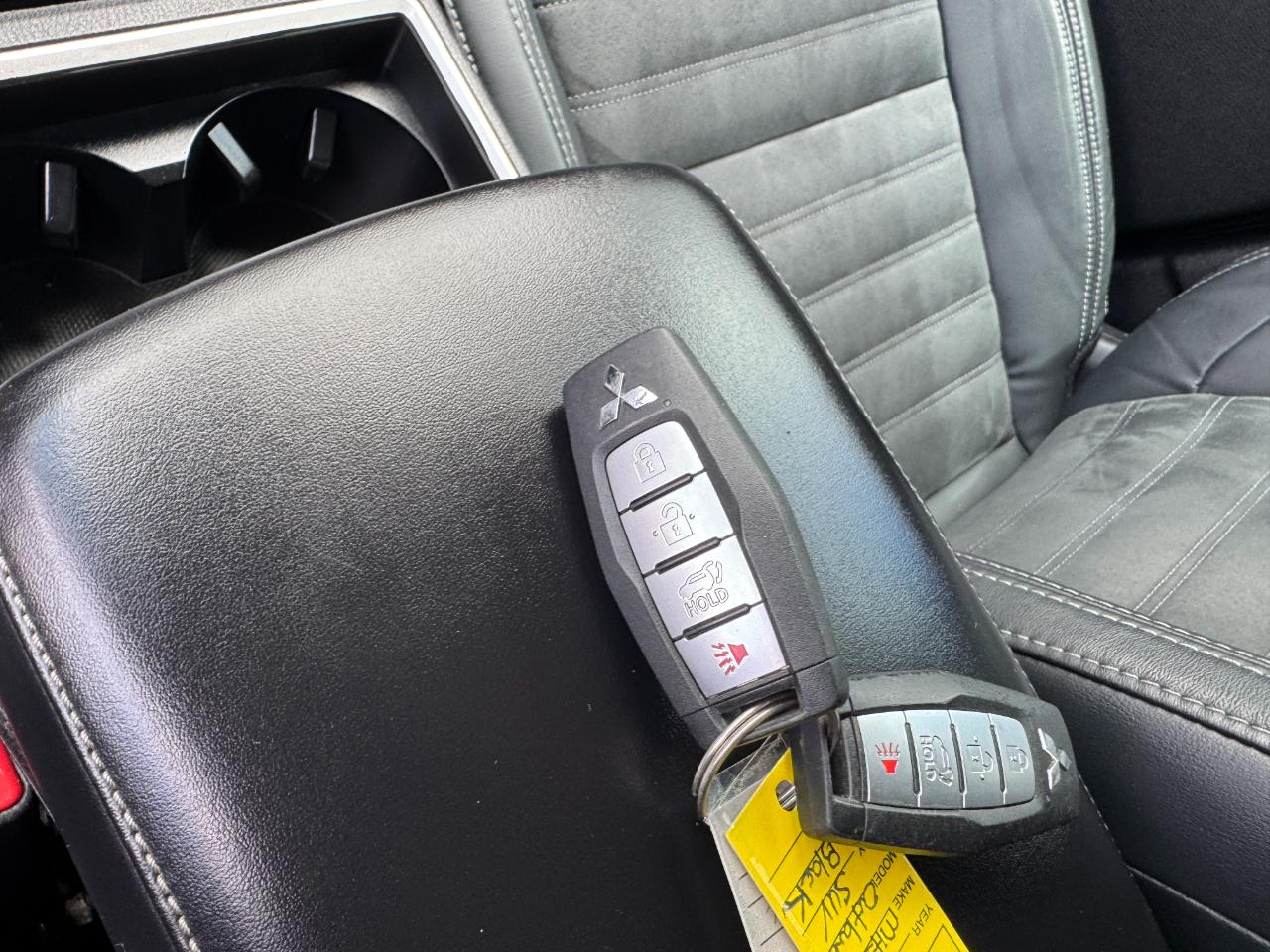 Mitsubishi Outlander SE 4WD 2022
