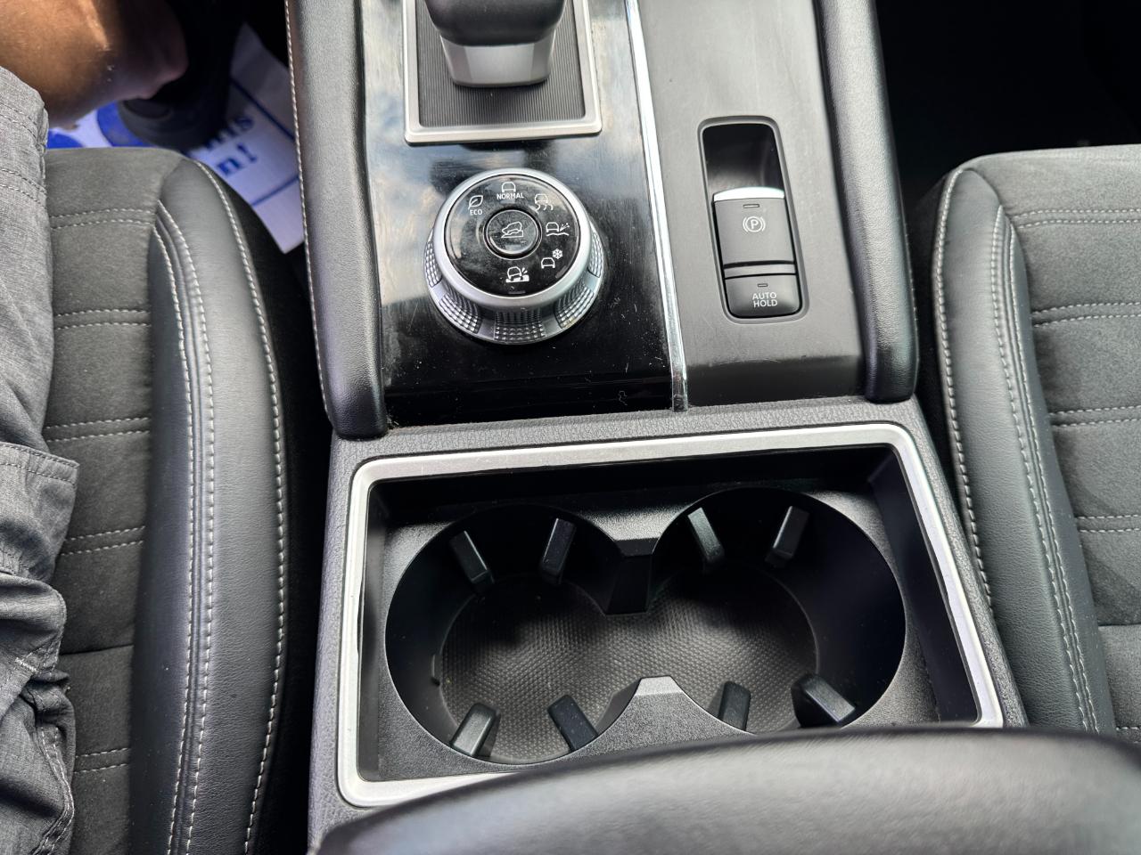 Mitsubishi Outlander SE 4WD 2022