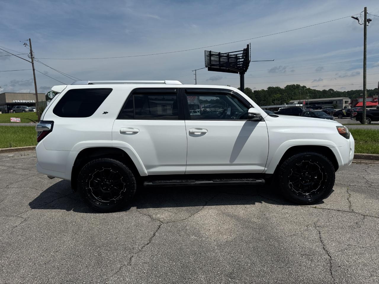 Toyota 4Runner SR5 Premium 2WD (Natl) 2016