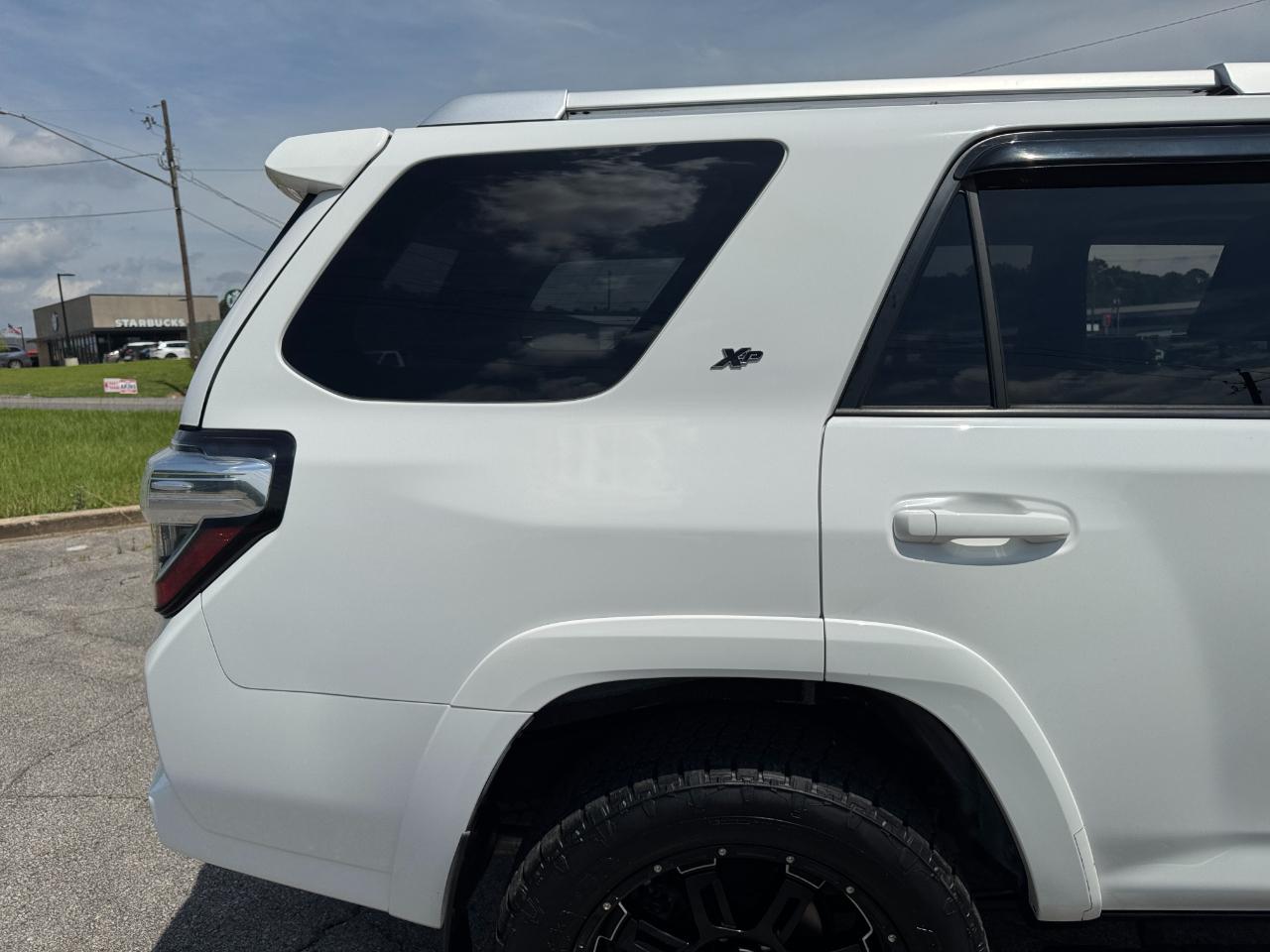 Toyota 4Runner SR5 Premium 2WD (Natl) 2016
