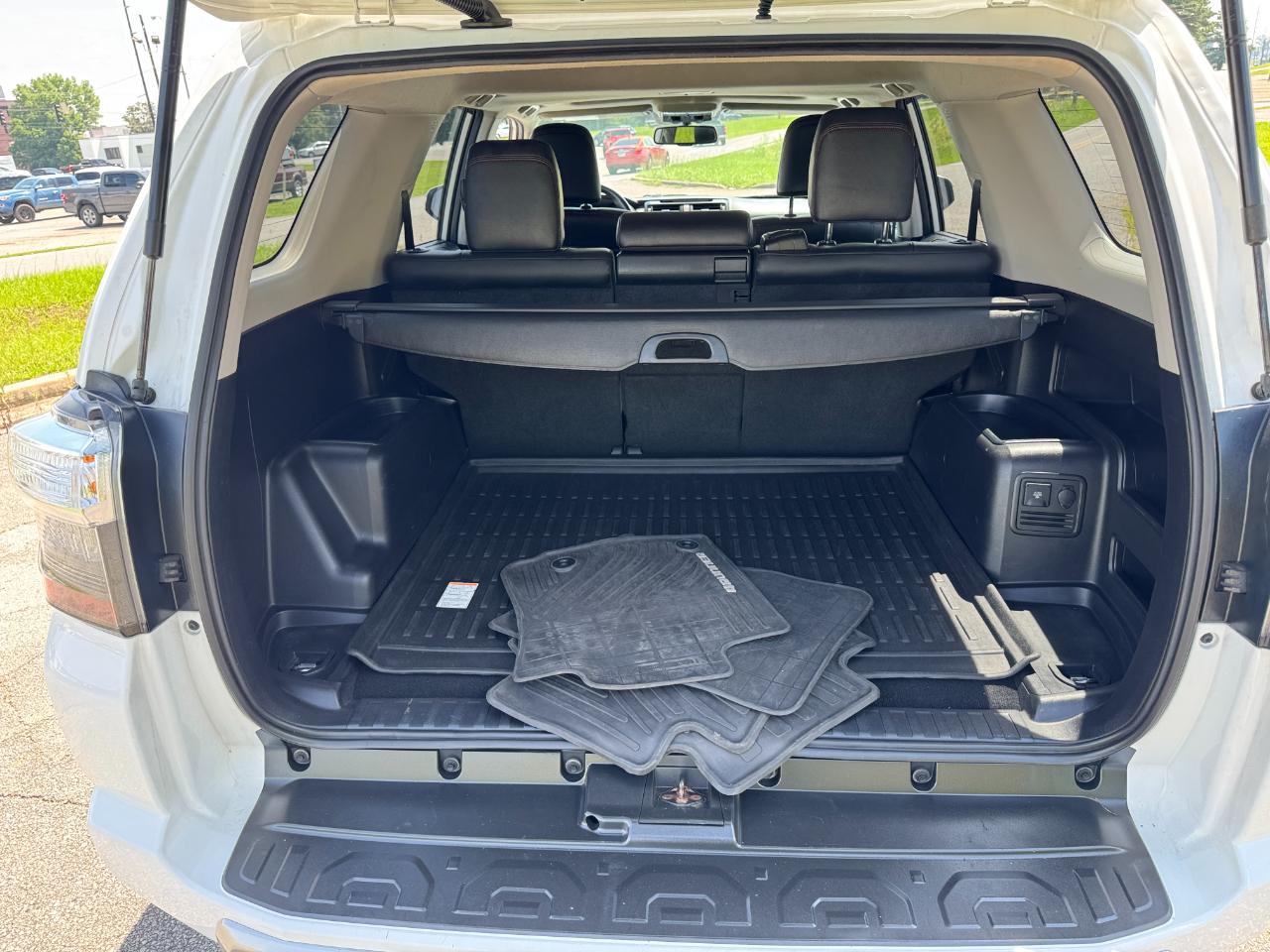 Toyota 4Runner Trail Edition Prem 4D SUV 4X4 V6 2014