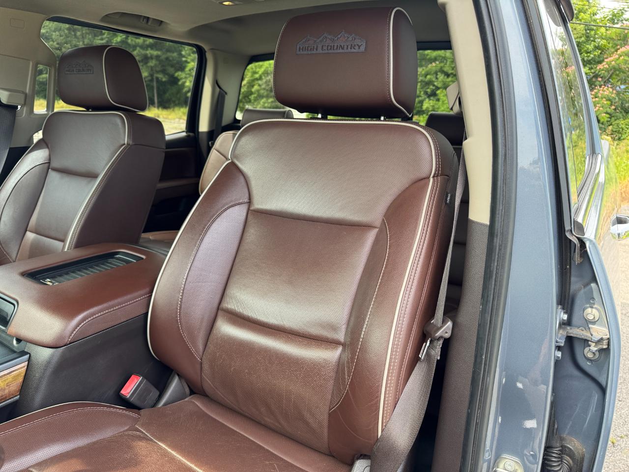 Chevrolet Silverado 2500HD High Country 4WD 2016
