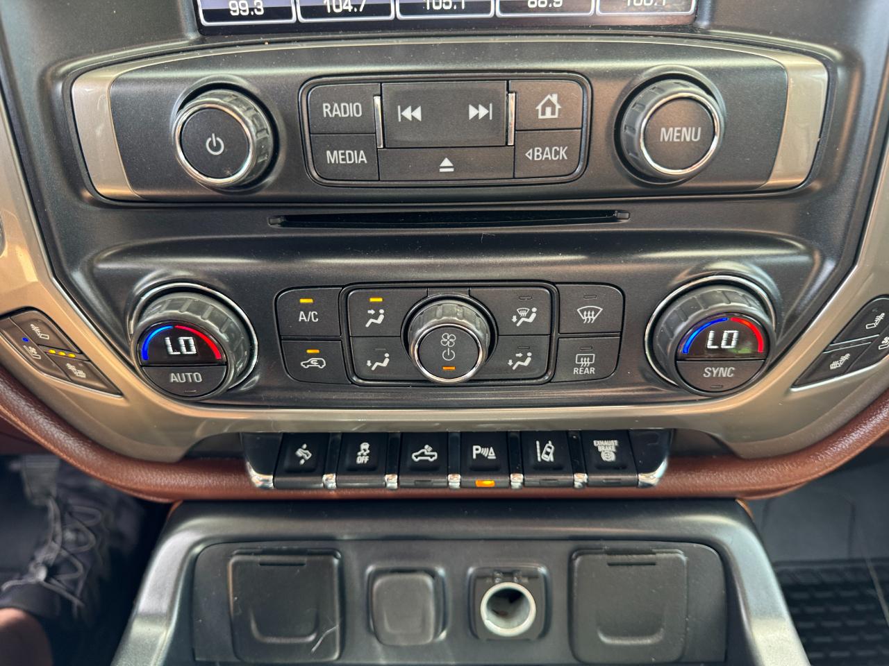 Chevrolet Silverado 2500HD High Country 4WD 2016