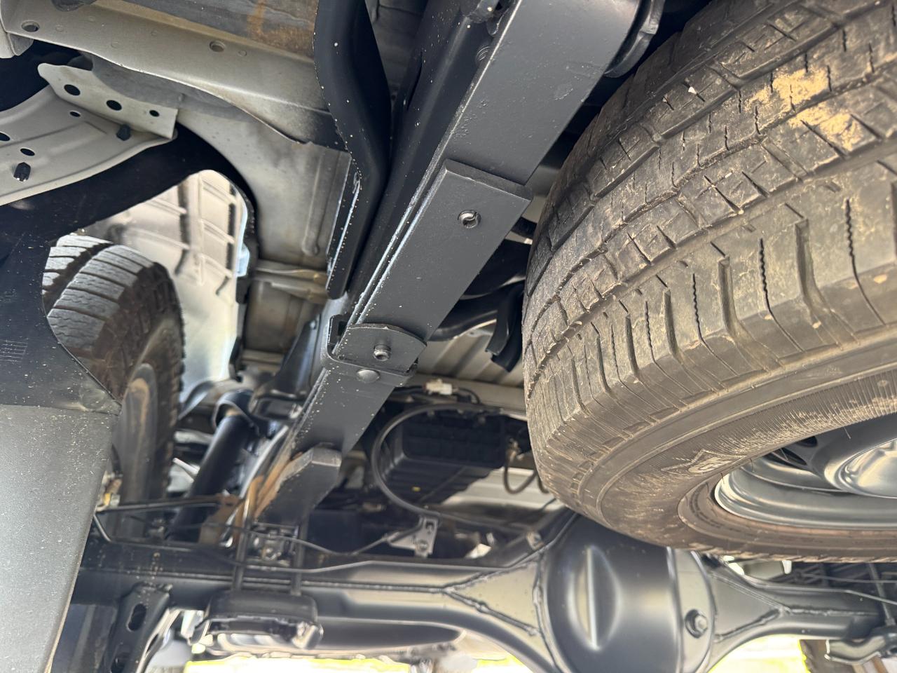 Toyota Tundra SR5 5.7L V8 FFV CrewMax 4WD 2017