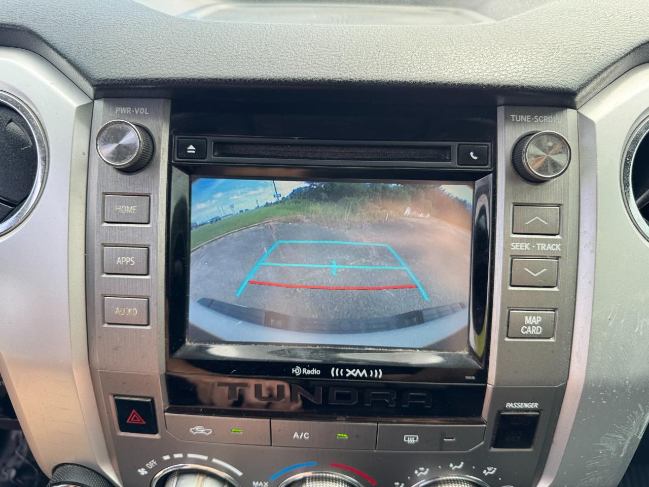 Toyota Tundra SR5 5.7L V8 FFV CrewMax 4WD 2017