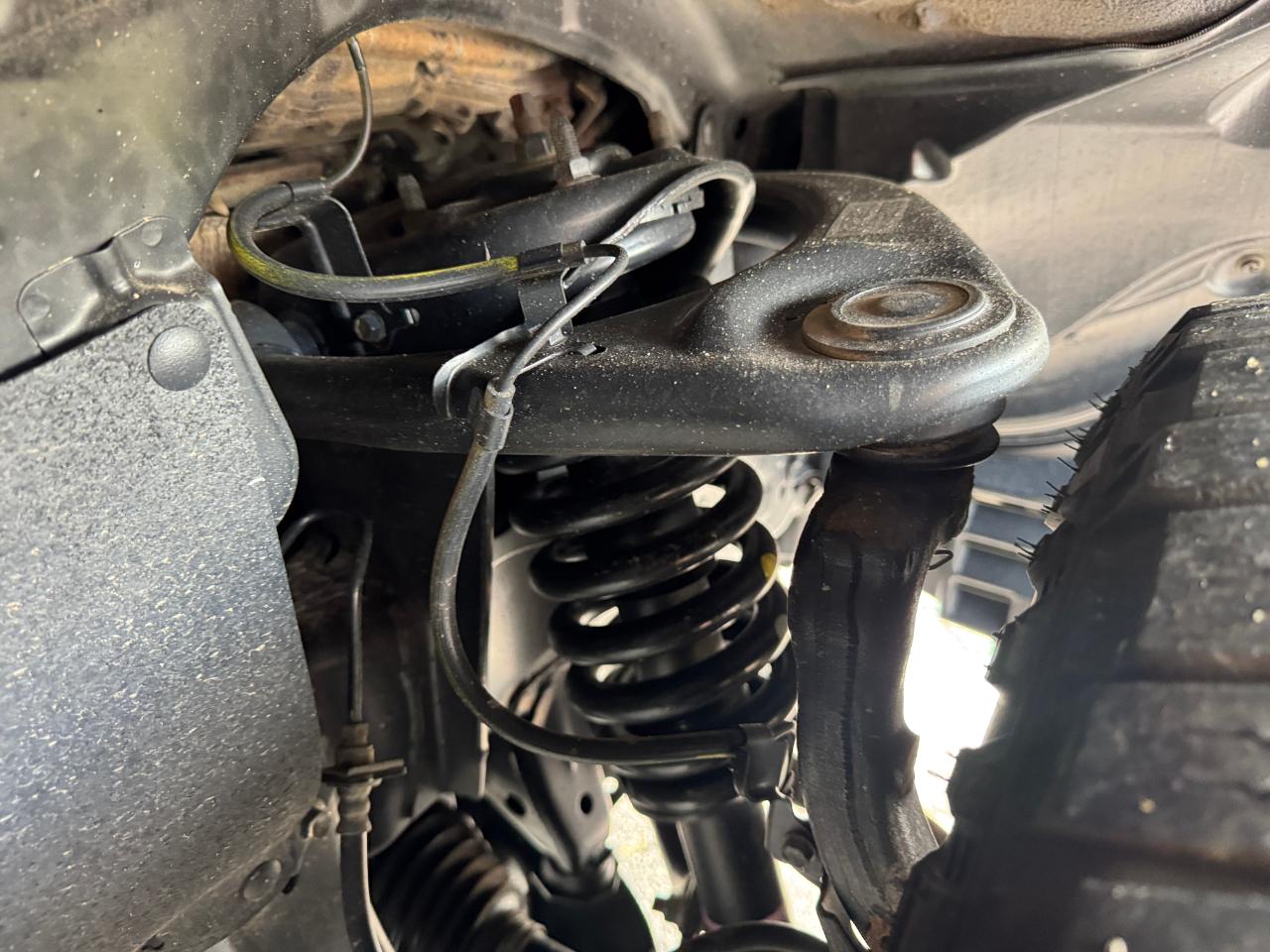 Toyota Tundra SR5 5.7L V8 FFV CrewMax 4WD 2017