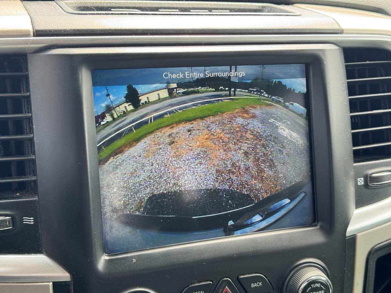 RAM 2500 SLT Crew Cab SWB 4WD 2018