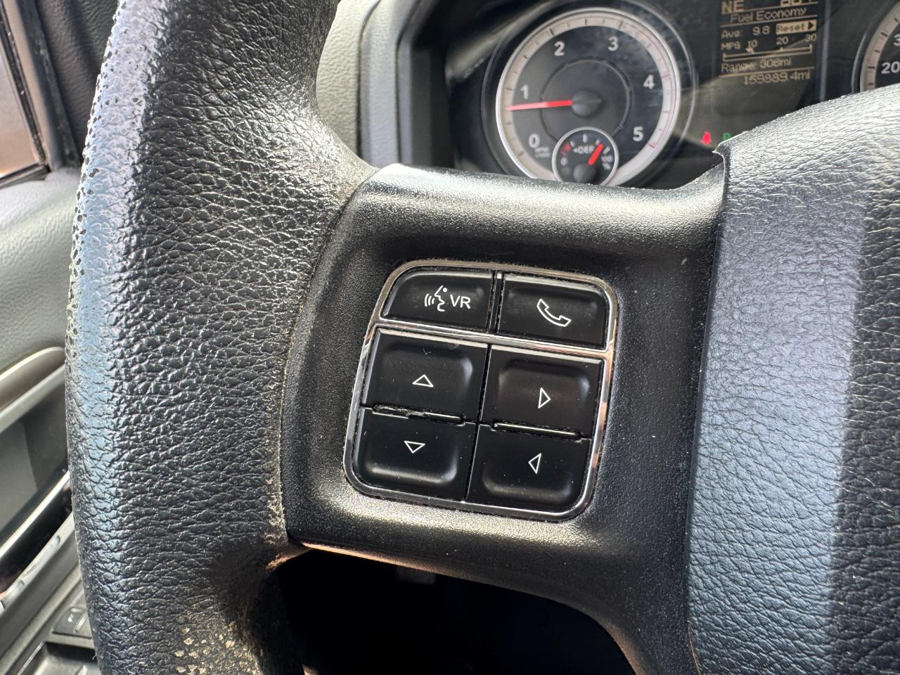 RAM 2500 SLT Crew Cab SWB 4WD 2018