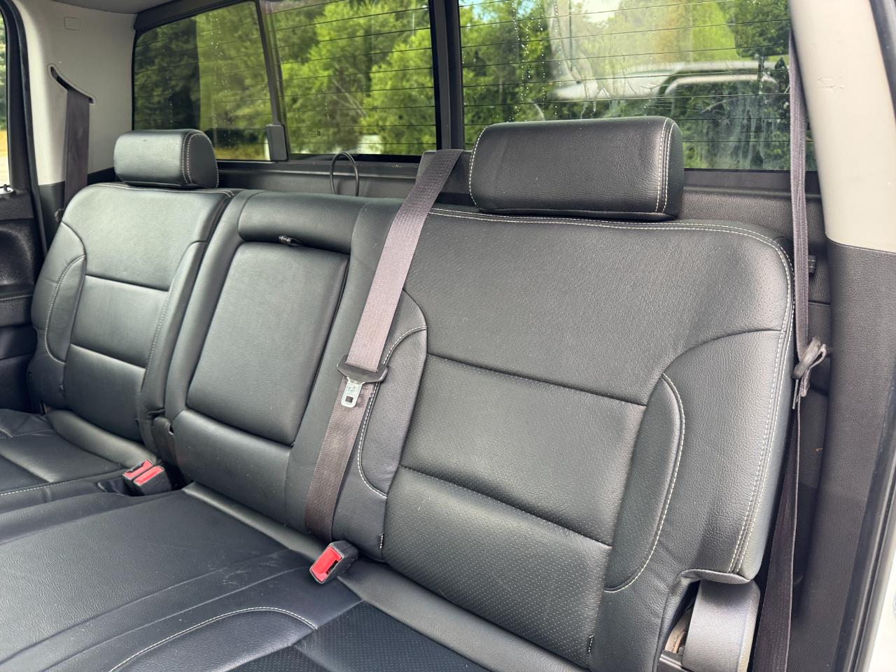 Chevrolet Silverado 2500HD LT Crew Cab 4WD 2015