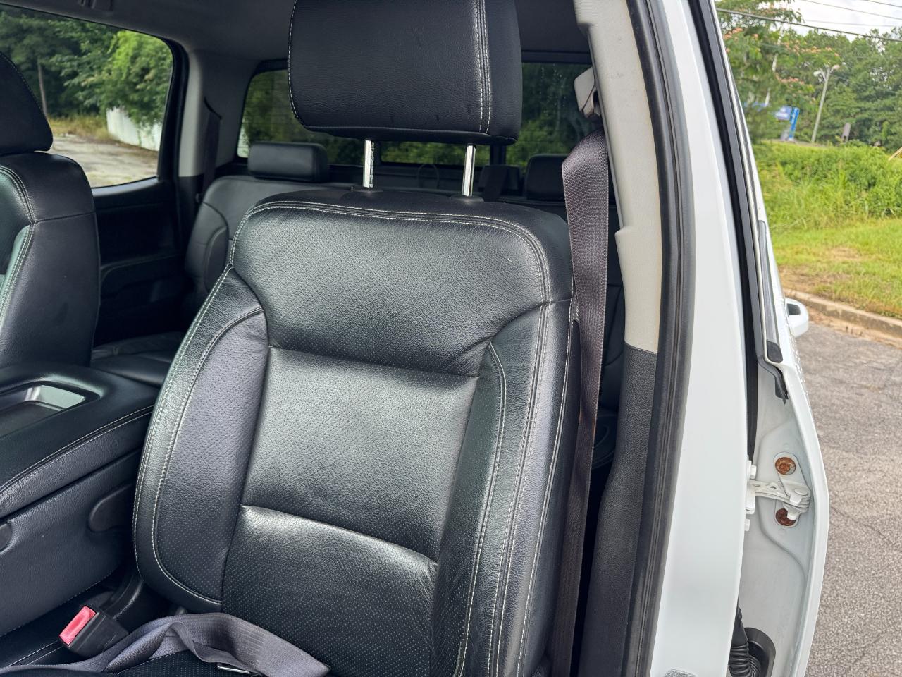 Chevrolet Silverado 2500HD LT Crew Cab 4WD 2015
