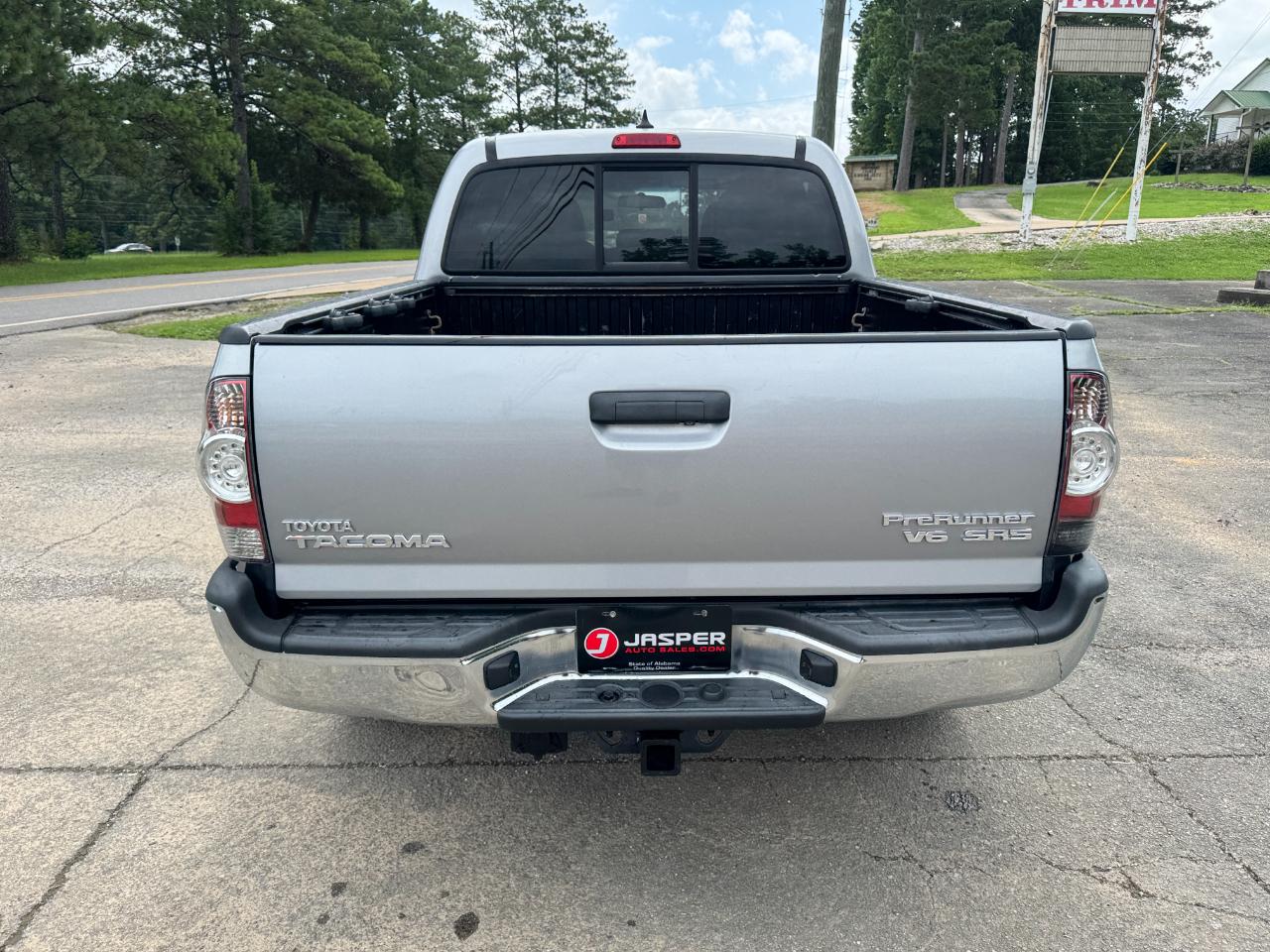 Toyota Tacoma PreRunner Double Cab V6 5AT 2WD 2015