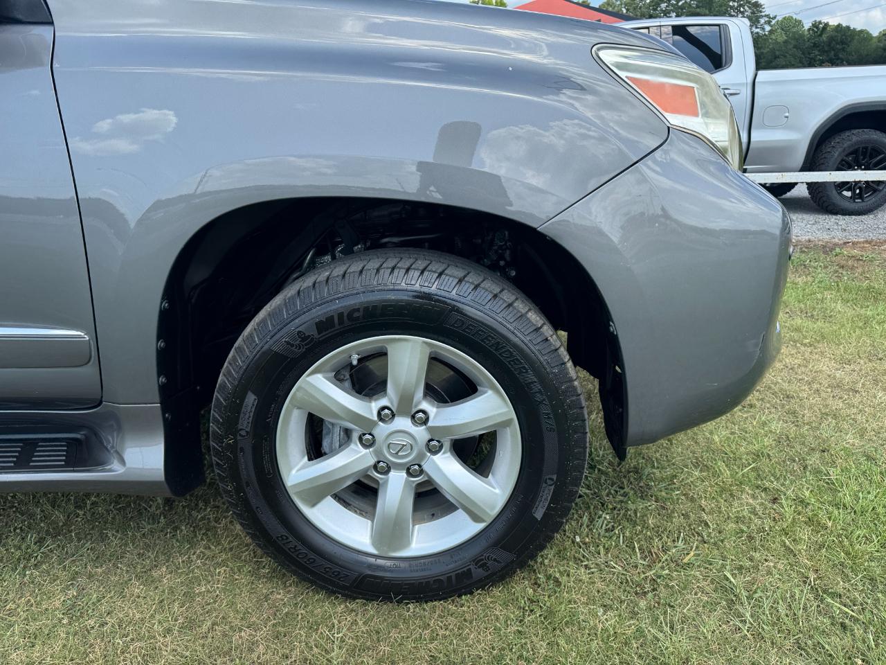 Lexus GX 460 Sport Utility 2012