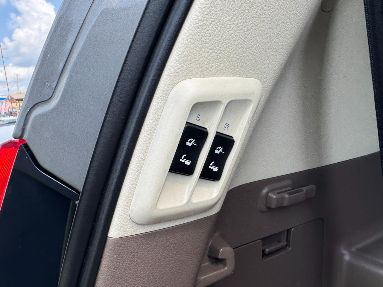 Lexus GX 460 Sport Utility 2012