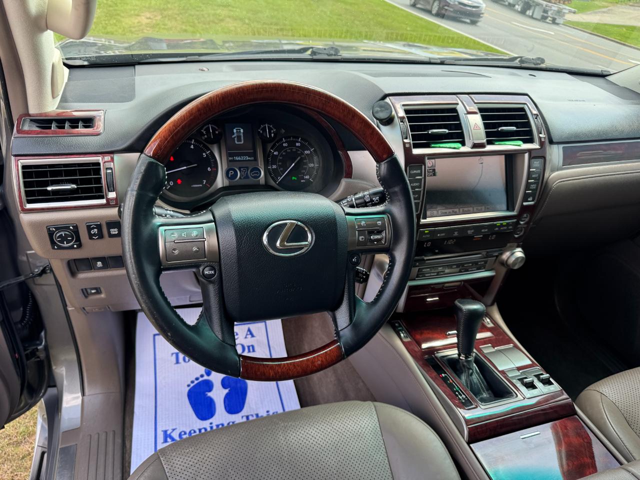 Lexus GX 460 Sport Utility 2012