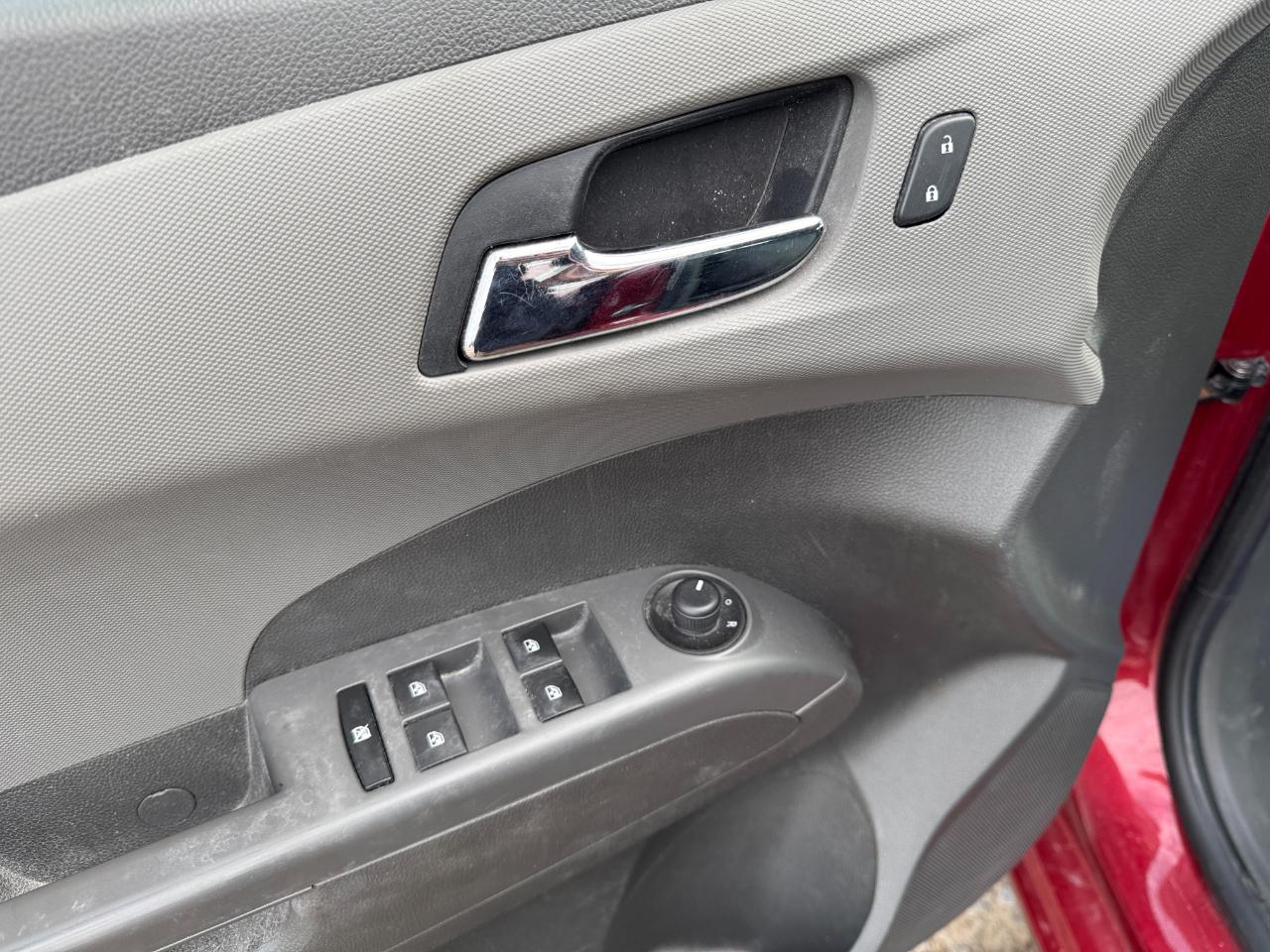 Chevrolet Sonic LT Auto Sedan 2015