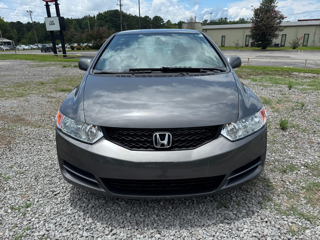 Honda Civic LX Coupe 5-Speed AT 2010