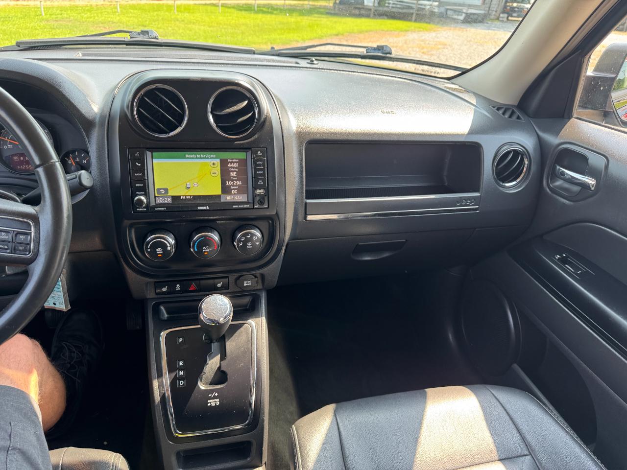 Jeep Patriot Latitude 2WD 2016