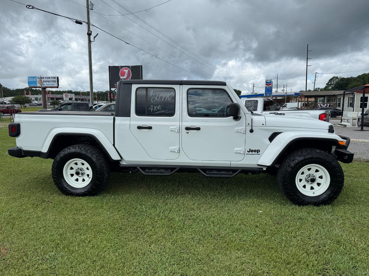 Jeep Gladiator Sport 2021