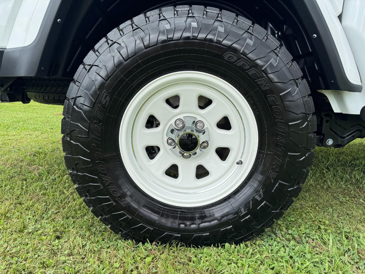 Jeep Gladiator Sport 2021