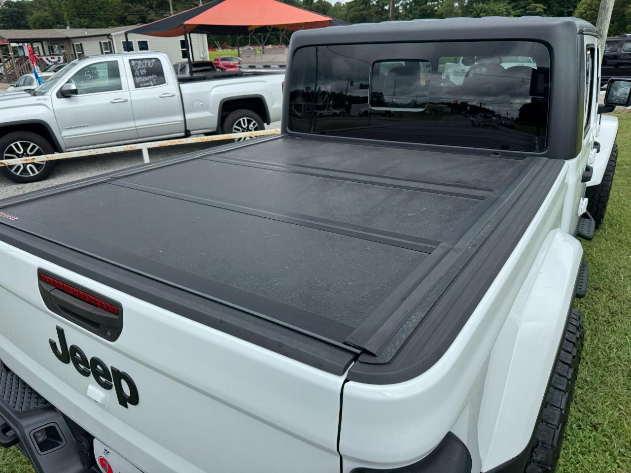 Jeep Gladiator Sport 2021