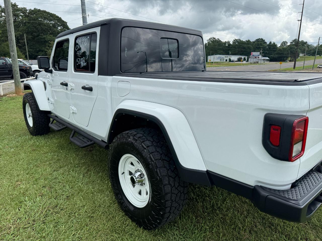Jeep Gladiator Sport 2021
