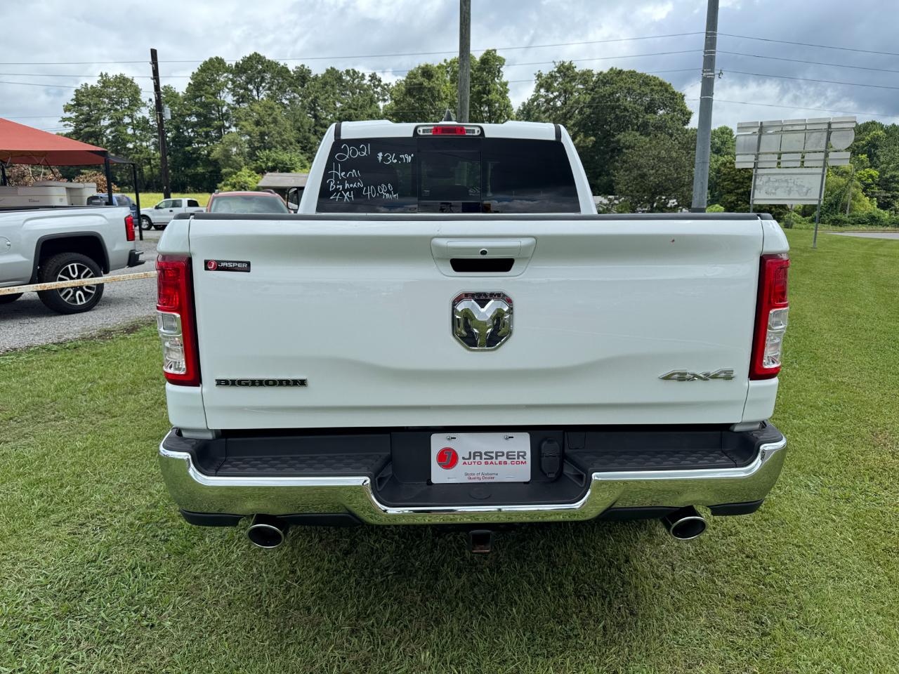 RAM 1500 Big Horn Quad Cab 4WD 2021