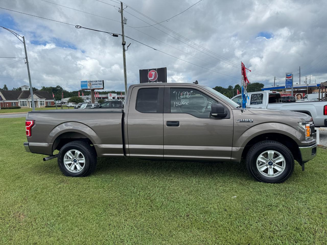 Ford F-150 XL SuperCab 8-ft. 2WD 2020