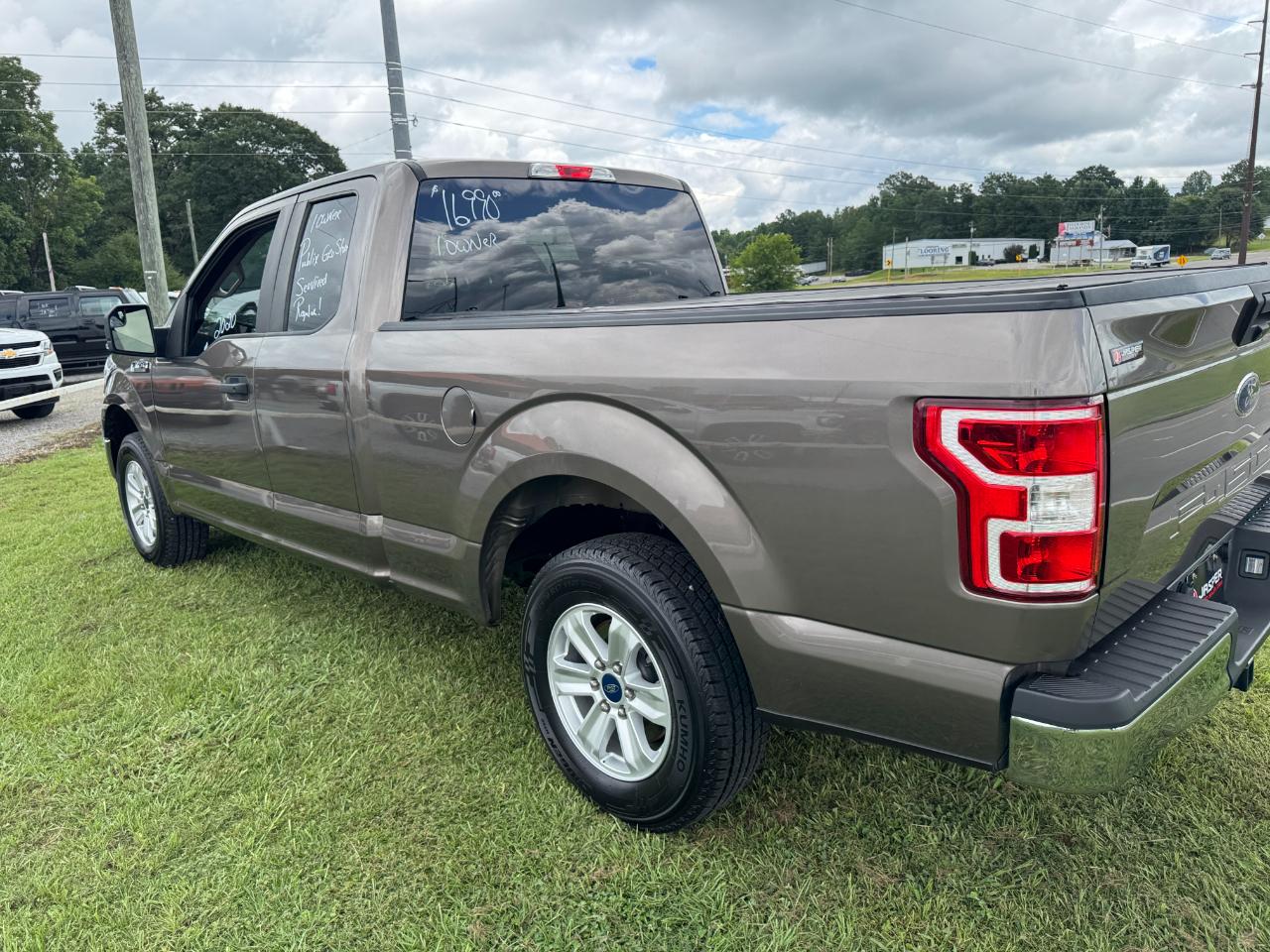 Ford F-150 XL SuperCab 8-ft. 2WD 2020