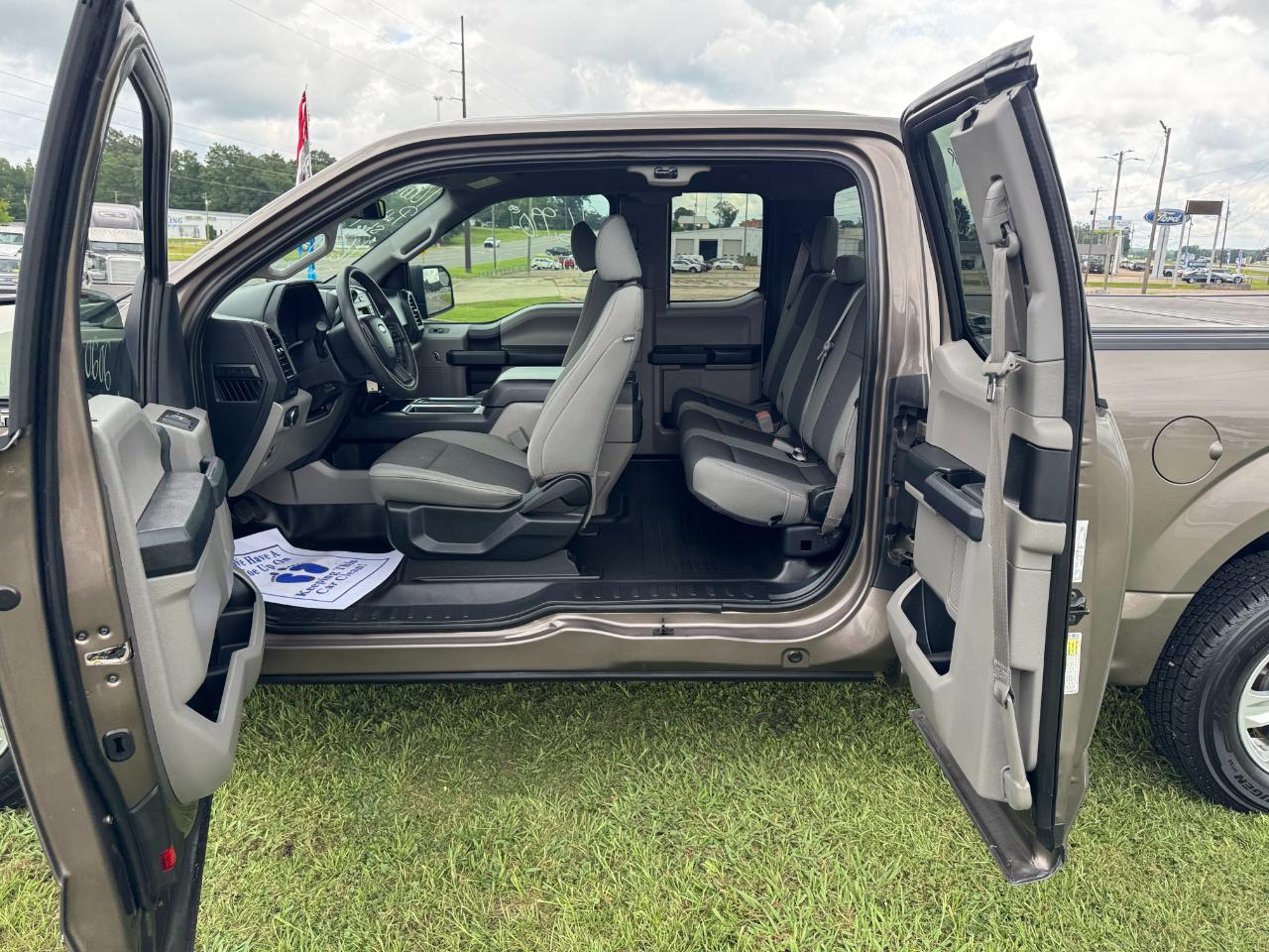 Ford F-150 XL SuperCab 8-ft. 2WD 2020