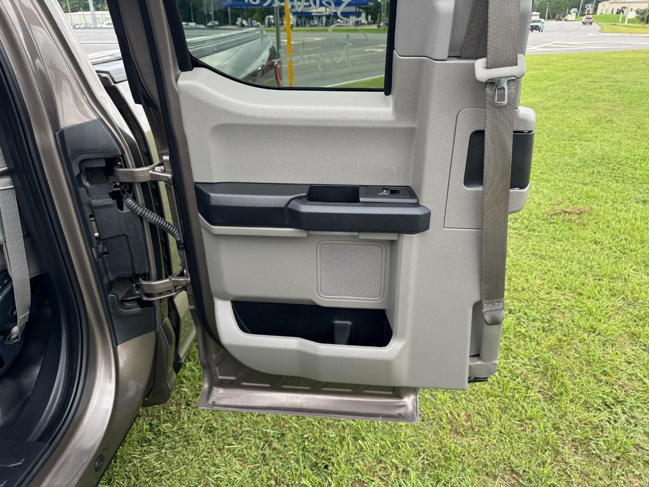 Ford F-150 XL SuperCab 8-ft. 2WD 2020