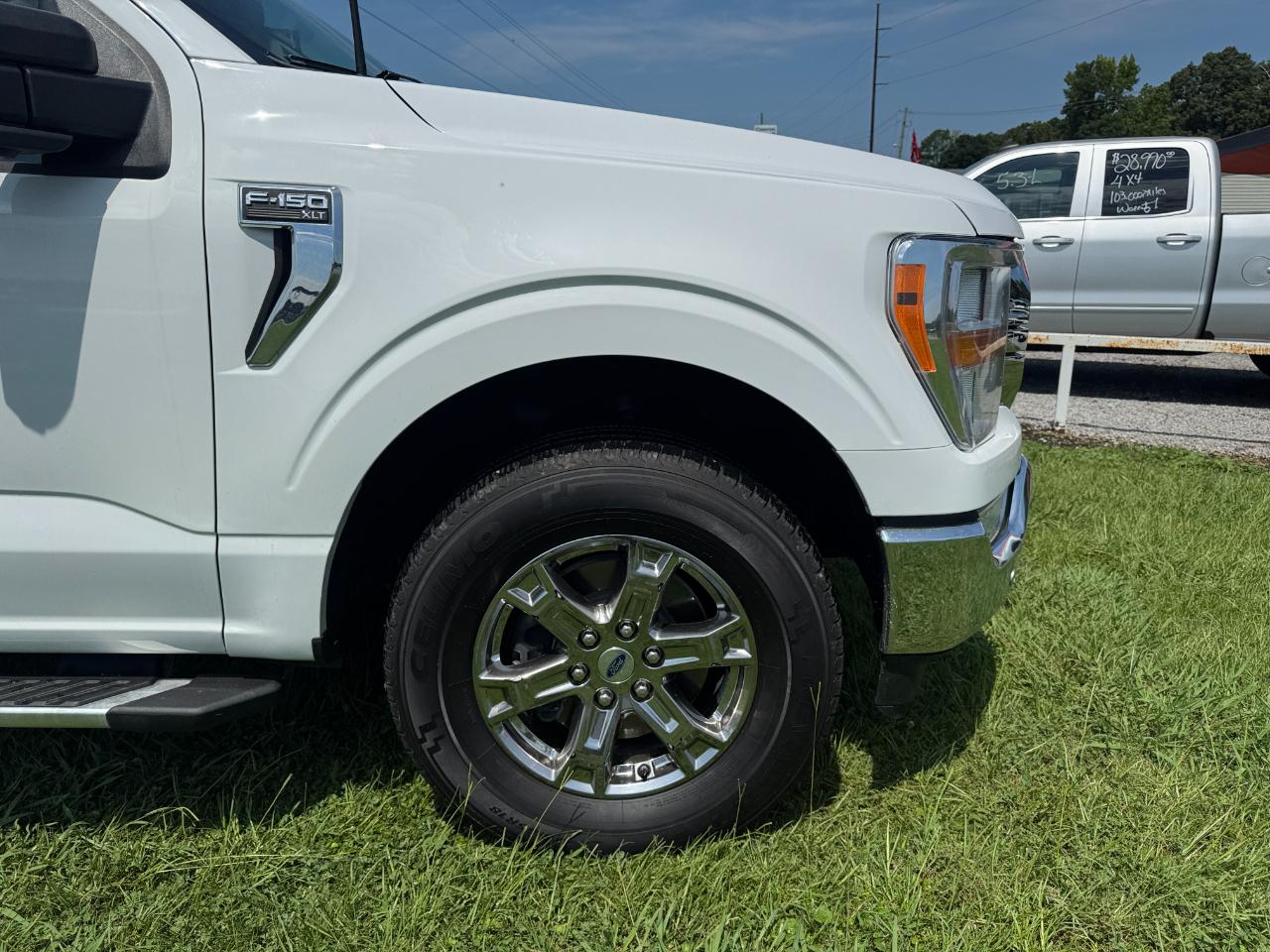 Ford F-150 XLT SuperCrew 5.5-ft. Bed 4WD 2023