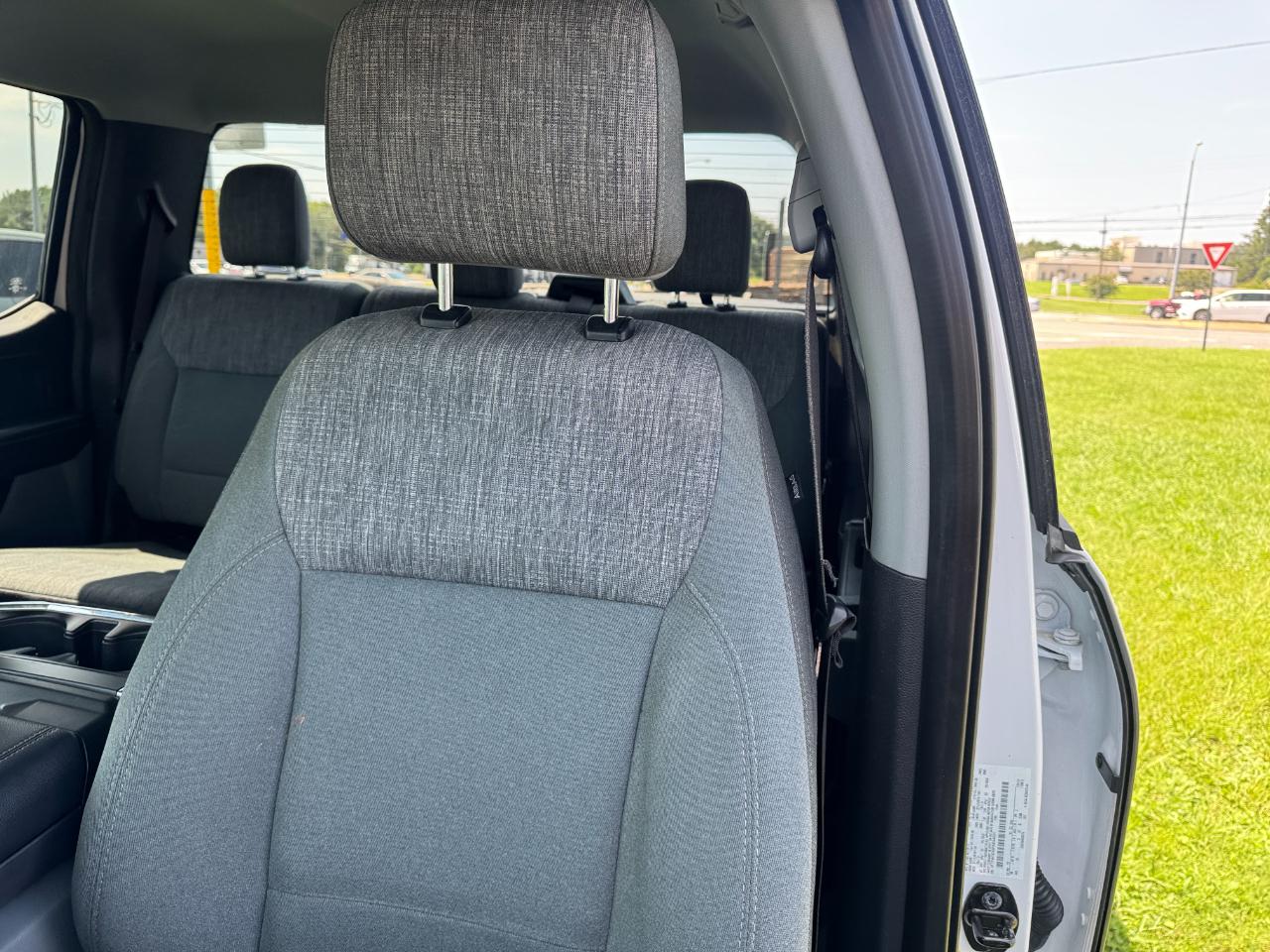 Ford F-150 XLT SuperCrew 5.5-ft. Bed 4WD 2023