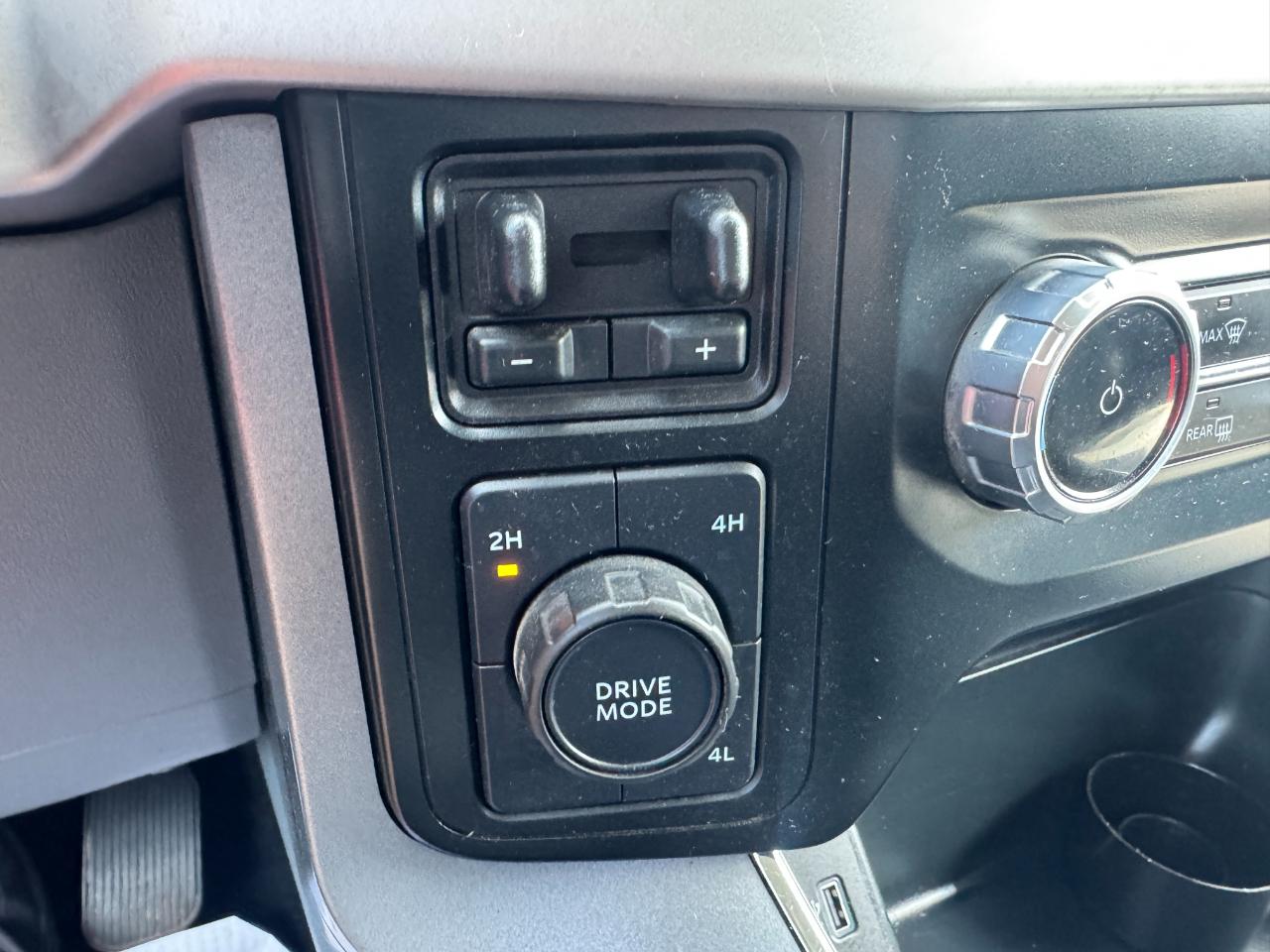 Ford F-150 XLT SuperCrew 5.5-ft. Bed 4WD 2023