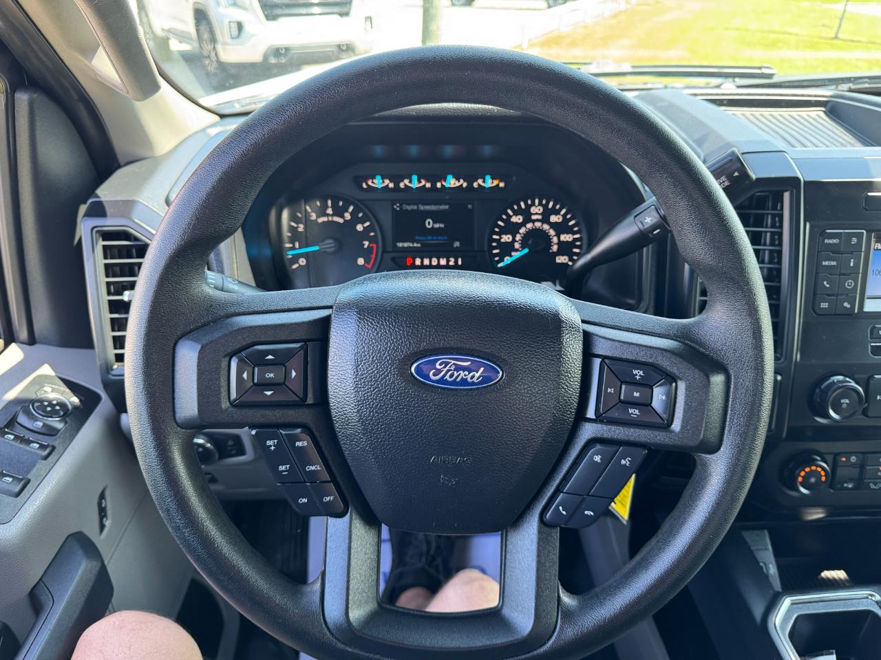 Ford F-150 XL SuperCab 8-ft. Bed 4WD 2020