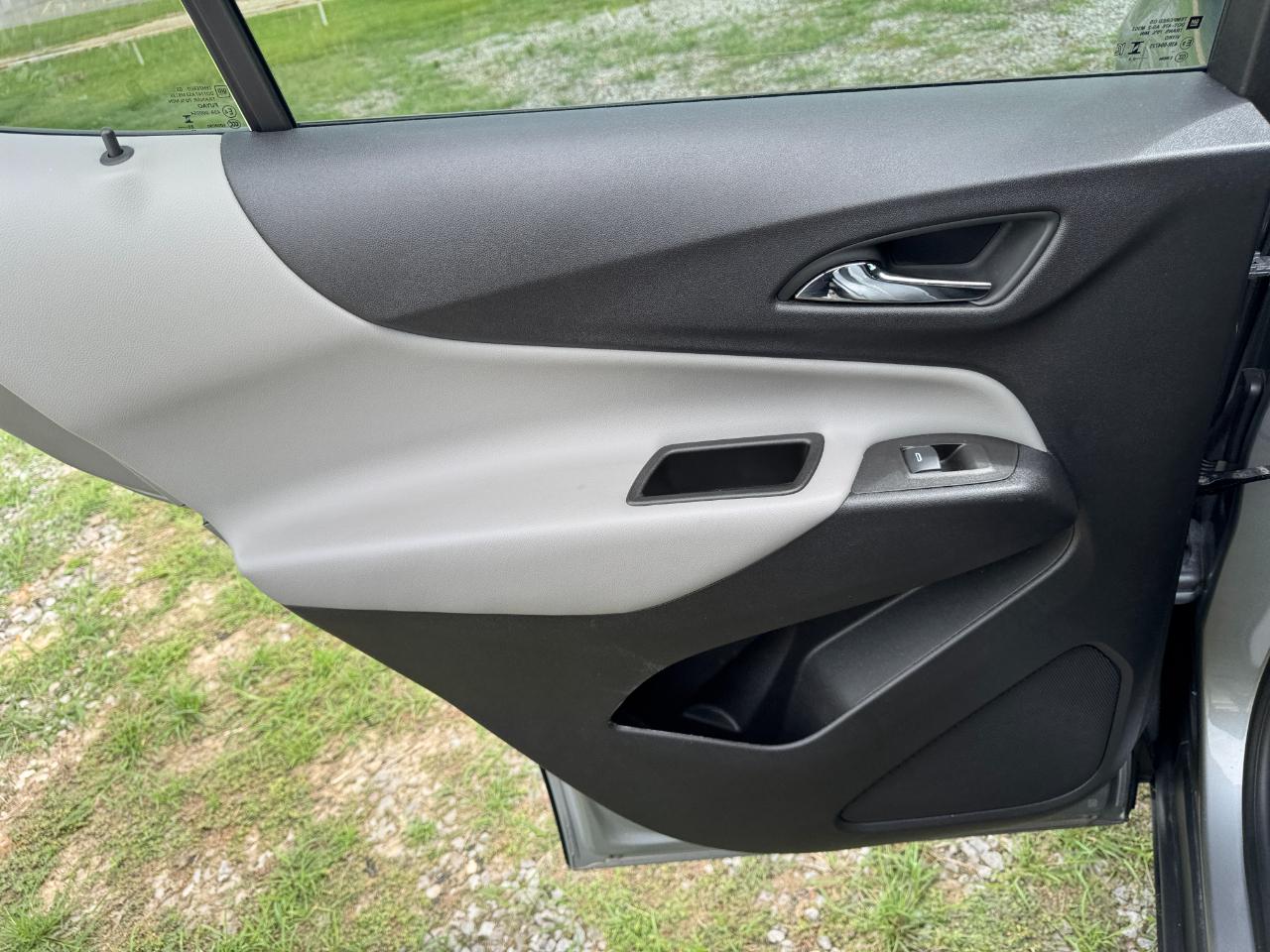 Chevrolet Equinox LS 2WD 2024