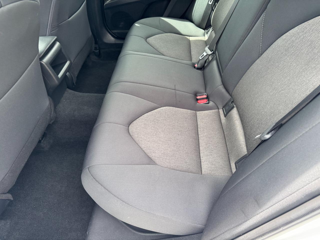 Toyota Camry Hybrid LE 2023