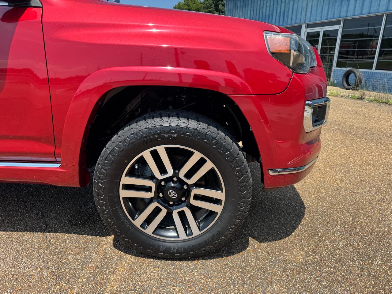 Toyota 4Runner Limited 2WD V6 2015