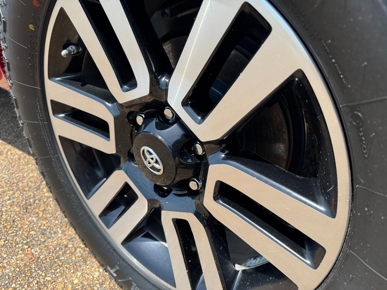 Toyota 4Runner Limited 2WD V6 2015