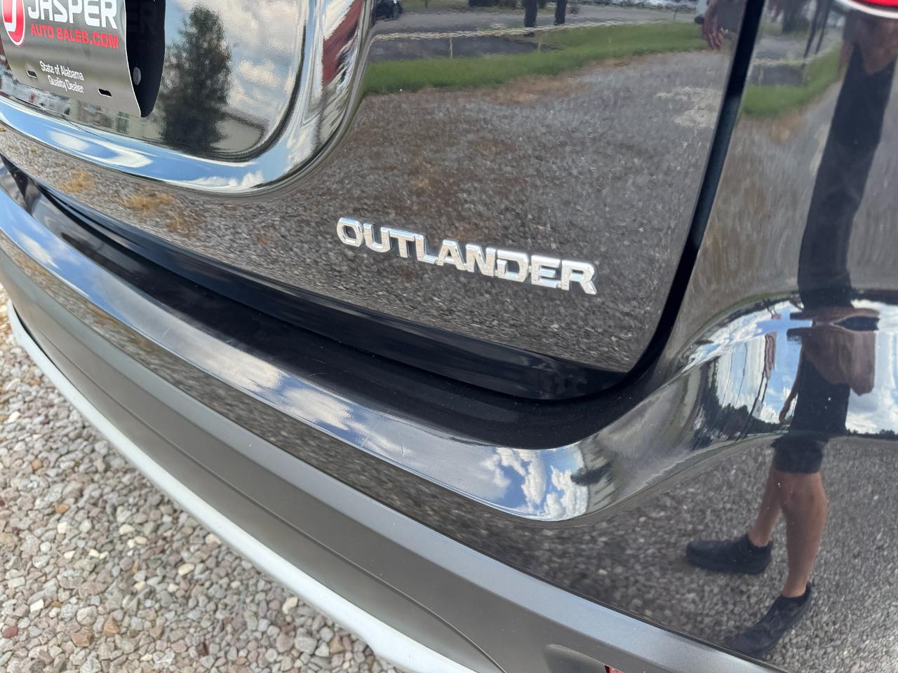 Mitsubishi Outlander ES 2WD 2018