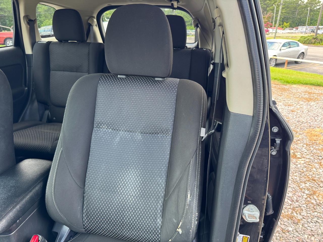 Mitsubishi Outlander ES 2WD 2018